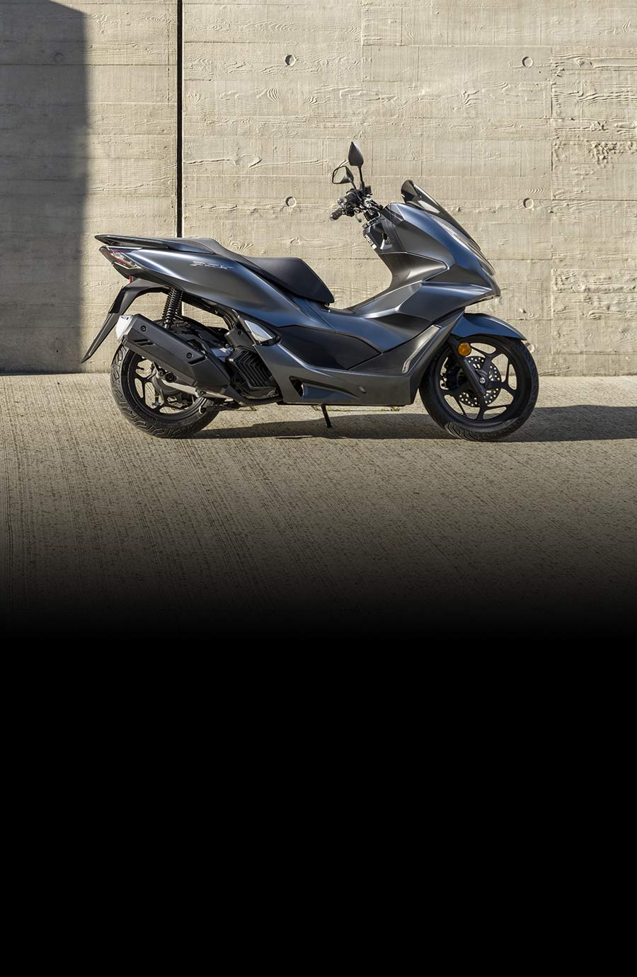 Honda PCX 125 Overview | Vertu Motorcycles